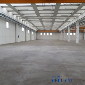 Foto Magazzino a Soliera Limidi di 1465 m² con 3 locali in vendita