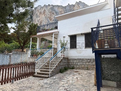 Foto Appartamento in lungomare cristoforo colombo 2528, Palermo Addaura