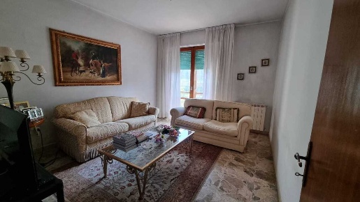 Foto Appartamento in Via Fabio Filzi 9, Prato Pistoiese - Borgonovo