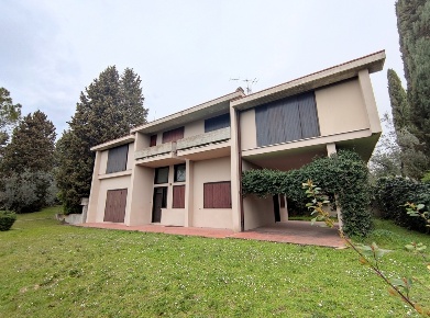 Foto Villa bifamiliare in Via del Convento 96, Terni Polymer - Collescipoli