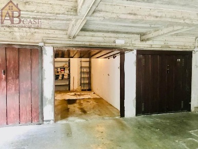 Foto Box in via mazzini, Gambolò Centro di 12 m² in vendita