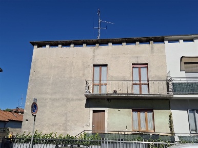 Foto Casa indipendente in Via S. Marco, Cesano Maderno di 180 m² in vendita