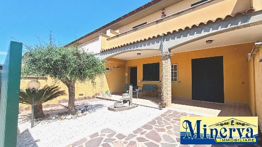 Foto Villa a schiera in Via Ienne, Anzio Villa Claudia di 100 m² in vendita