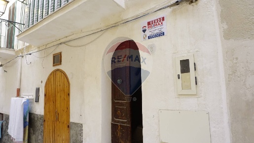 Foto Appartamento in Via Gregorio XIII 8, Vieste Centro di 61 m² in vendita