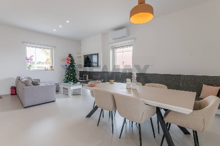 Foto Villa unifamiliare a Ragusa Contrade di Marina di Ragusa di 138 m²