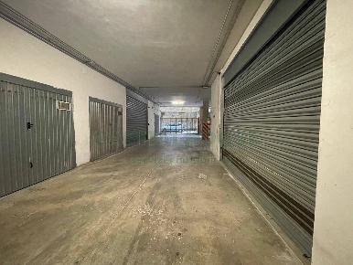 Foto Posti auto in Corso Europa, Avellino di 18 m² con 1 locali in vendita