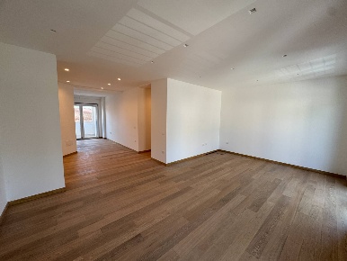 Foto Appartamento in Via Lauro Rossi snc, Fermo Centro di 159 m² in vendita