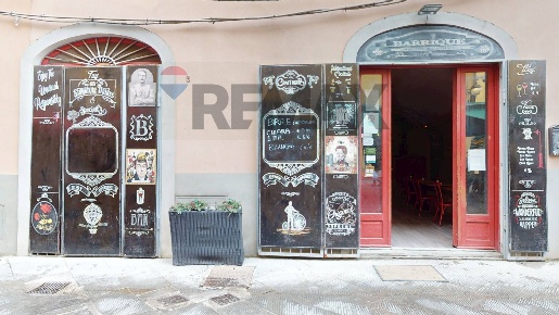 Foto Attività commerciale in Via Domenico Cavalca 5, Pisa Santa Maria