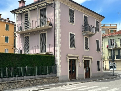Foto Appartamento in Via Quadrone, Mondovì Altipiano di 102 m² con 4 locali