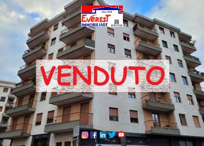 Foto Appartamento in Via Mameli  22, Busto Arsizio di 240 m² con 6 locali