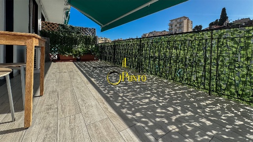 Foto Attico in via Agosti, Sanremo Borgo di 39 m² con 1 locali in vendita