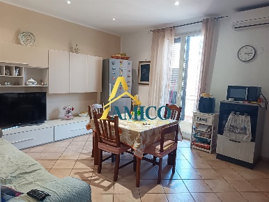 Foto Appartamento in Via Toscana, Villabate di 100 m² con 4 locali