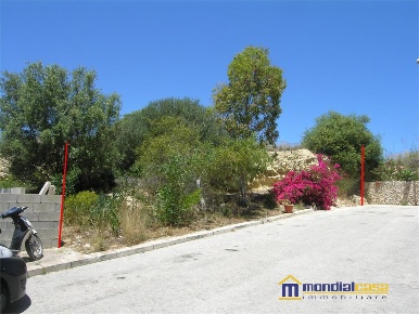 Foto Terreno edificabile in viale A.Moro, Pachino Centro di 322 m²