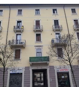 Foto Appartamento in Via Varesina, Milano Certosa di 47 m² con 2 locali