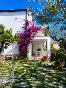Foto Villa unifamiliare a San Vito Chietino San Fino di 120 m² con 3 locali