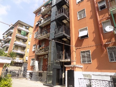 Foto Appartamento in Via Petrarca 35, Cologno Monzese Centro di 45 m²