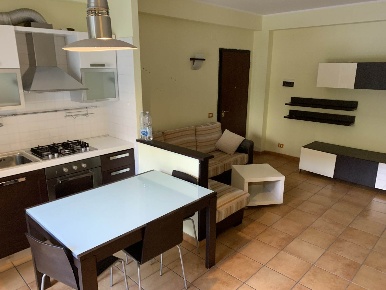Foto Appartamento a San Giovanni la Punta Centro di 90 m² con 3 locali