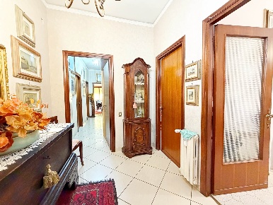 Foto Appartamento a Firenze Novoli di 91 m² con 4 locali in vendita
