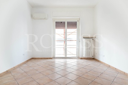 Foto Appartamento in via Achille Grandi  145, Arcore Centro di 105 m²