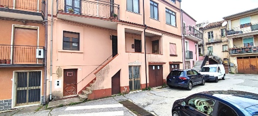 Foto Appartamento in Via ANNUNZIATA 37, San Vito sullo Ionio di 223 m²