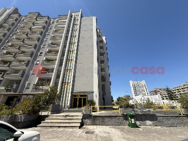 Foto Appartamento in Via GOBETTI 2, Taranto Solito - Corvisea di 160 m²