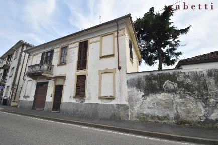 Foto Villa singola in Via tagliamento 1, Trecate Centro di 200 m²