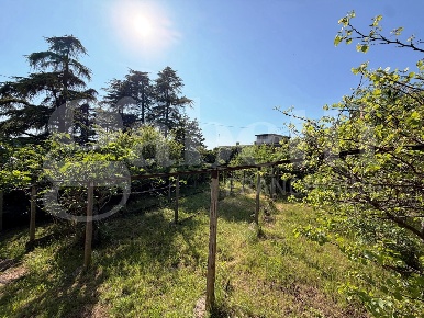 Foto Terreno residenziale in Via Sanson 112, Brescia Panoramica di 500 m²