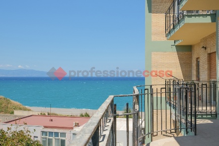 Foto Appartamento in Via L. Tukory 21, Milazzo Centro di 118 m² in vendita