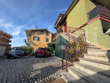 Foto Appartamento in Via CARLO PISACANE 2/A, Marino Santa Maria delle Mole