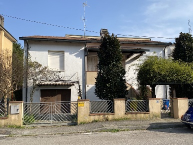 Foto Casa indipendente in Via Della Resistenza 20, Forlimpopoli Centro