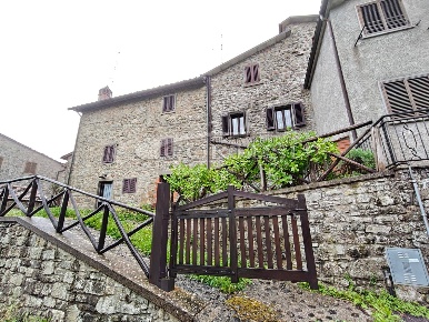 Foto Casa indipendente a Caprese Michelangelo di 75 m² con 3 locali