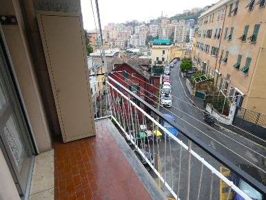 Foto Appartamento in Via Nicolò Costa 17, Genova Staglieno di 60 m²
