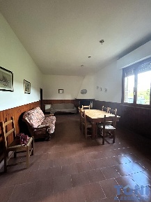 Foto Villa unifamiliare a Vinci di 400 m² con 15 locali in vendita