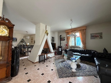 Foto Villa a schiera a Montelupo Fiorentino di 200 m² con 6 locali