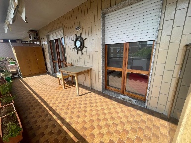 Foto Appartamento a Carrara Marina di Carrara di 75 m² con 3 locali