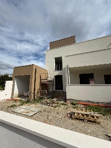Foto Appartamento a Collesalvetti Centro di 100 m² con 4 locali in vendita