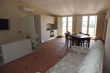Foto Appartamento a Cascina Centro di 70 m² con 3 locali in affitto