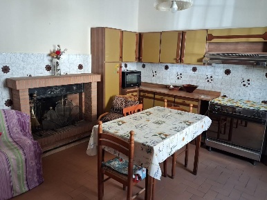 Foto Appartamento a Capannoli Centro di 80 m² con 5 locali in vendita