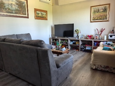 Foto Villa bifamiliare a Santa Maria a Monte Centro di 172 m² con 8 locali