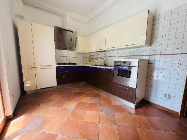 Foto Appartamento in VIALE XXIV MAGGIO, Pesaro Piazzale Giosuè Carducci