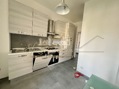 Foto Appartamento in Via Fogazzaro, Milano Montenero di 92 m² con 3 locali