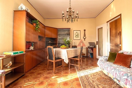 Foto Appartamento a Brugherio di 90 m² con 3 locali in vendita