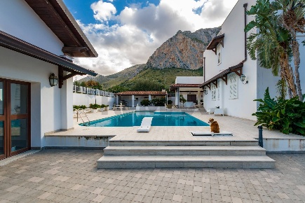Foto Villa unifamiliare in CONTRADA POZZILLO, Cinisi Pozzillo di 405 m²