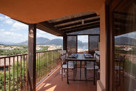 Foto Appartamento in Porto Rotondo Via Orsa Maggiore snc, Olbia di 100 m²