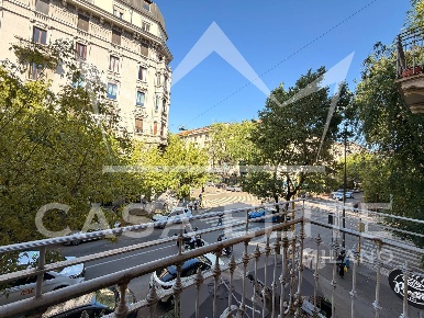 Foto Appartamento in Via Raffaello sanzio 24, Milano De Angeli di 50 m²