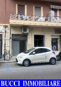 Foto Locale commerciale in Via Firenze 28, Pescara di 25 m² con 1 locali