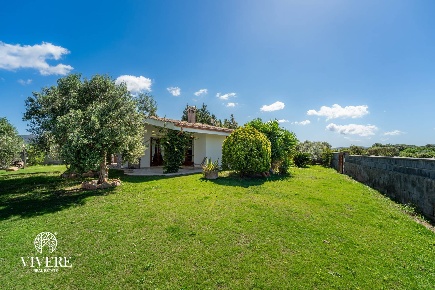Foto Villa unifamiliare in Via degli Artigiani, Sant'Anna Arresi di 230 m²