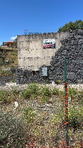 Foto Terreno residenziale in via A.de Gaspare, Pedara Centro di 3150 m²