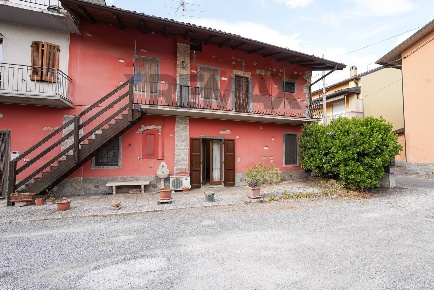 Foto Case semi ndipendenti in via tresolzio 26, Brembate di Sopra di 150 m²