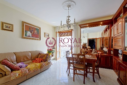 Foto Appartamento in Piazza Due Giugno, Livorno Pontino - Bastia di 104 m²